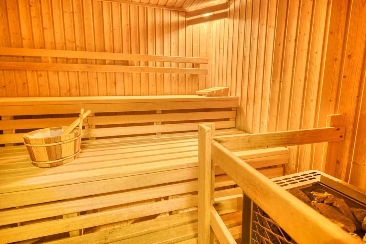 Aussicht Auf Natur, Pool, Grill, Kino, Sauna โชนวัลด์ ภายนอก รูปภาพ